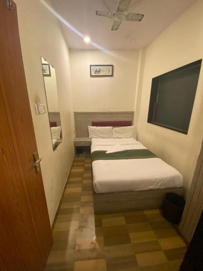 מומביי Airport Inn Residency מראה חיצוני תמונה