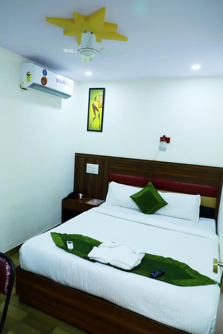 מומביי Airport Inn Residency מראה חיצוני תמונה
