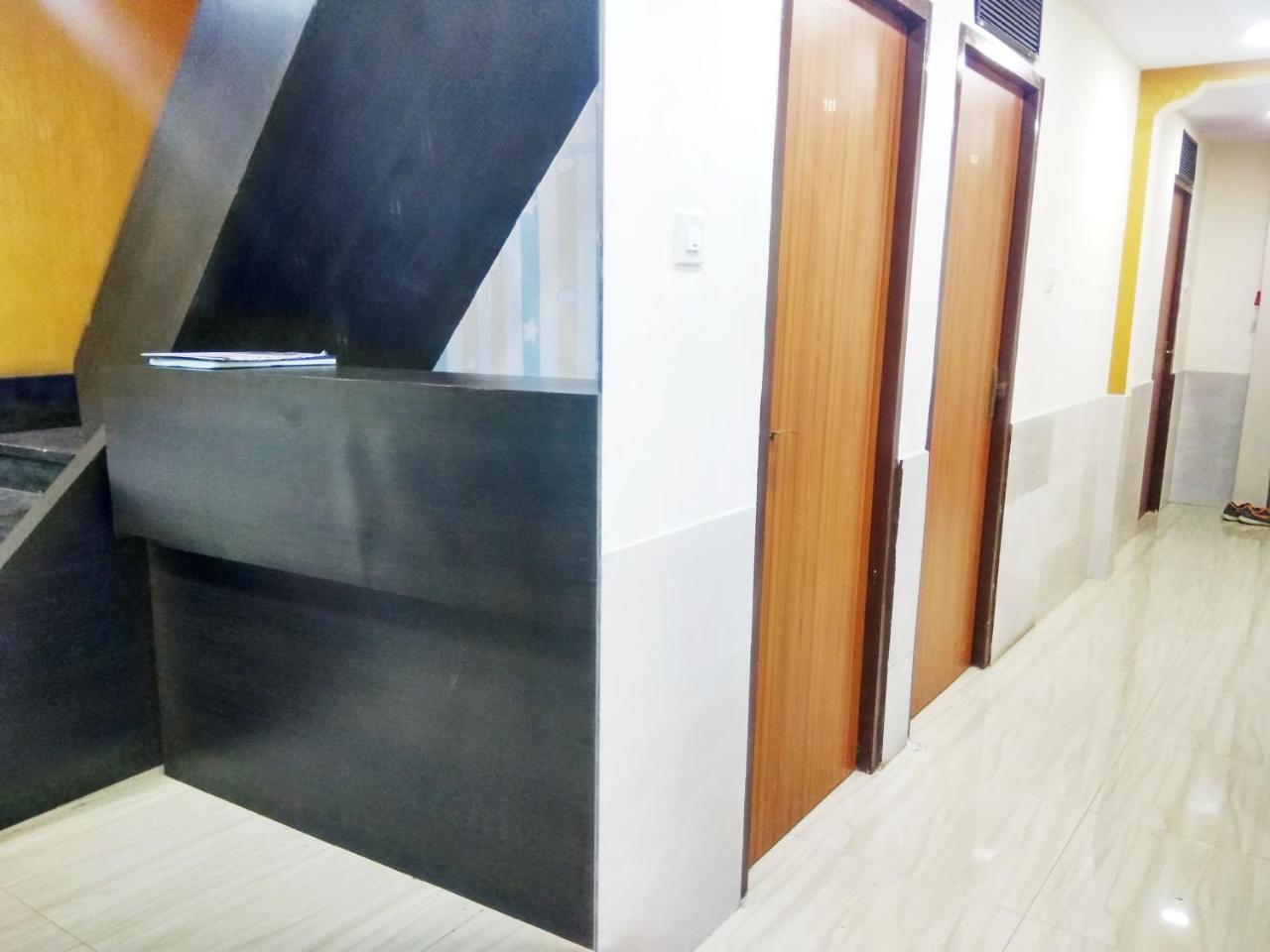 מומביי Airport Inn Residency מראה חיצוני תמונה